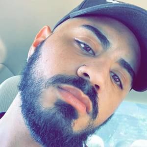 Meet your Posher, Mina